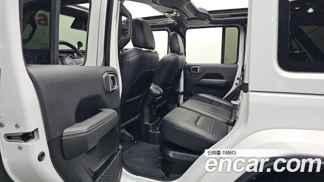 Jeep Wrangler (JL) 2.0 Overland Power Top 4Door 4xe 2022 — фото 15