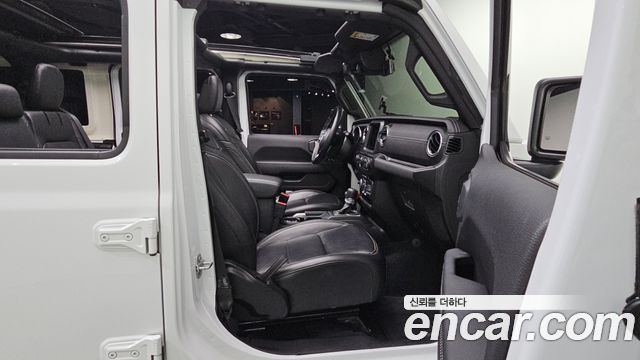 Jeep Wrangler (JL) 2.0 Overland Power Top 4Door 4xe 2022 — фото 16