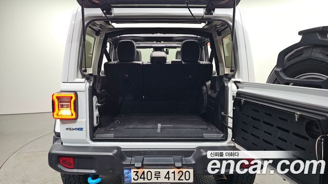 Jeep Wrangler (JL) 2.0 Overland Power Top 4Door 4xe 2022 — фото 24