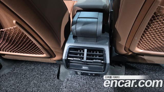 Audi Q3 (F3) 35 TDI Quattro Premium 2023 — фото 19
