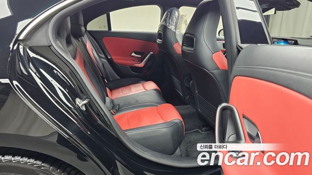Mercedes-Benz CLA-Class (C118) CLA250 4MATIC 2021 — фото 11