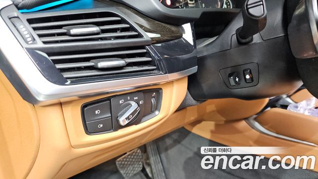 BMW X6 (F16) xDrive 30d 2018 — фото 16
