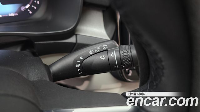 Volvo XC40 B4 Ultimate Bright 2023 — фото 29