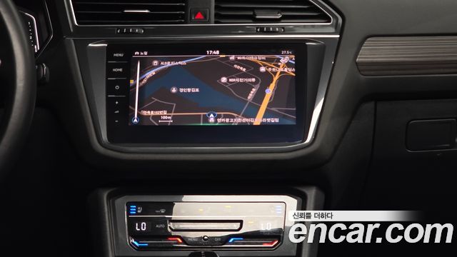 Volkswagen Tiguan Allspace 2.0 TSI Prestige 2023 — фото 14