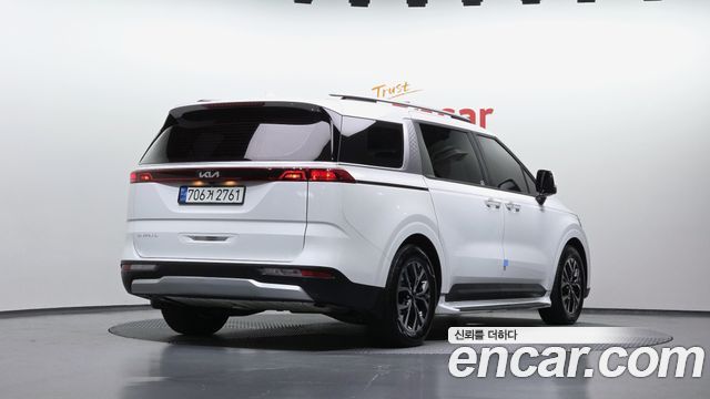Kia Carnival (IV) Gasoline 11-Seater Prestige 2023 — фото 2