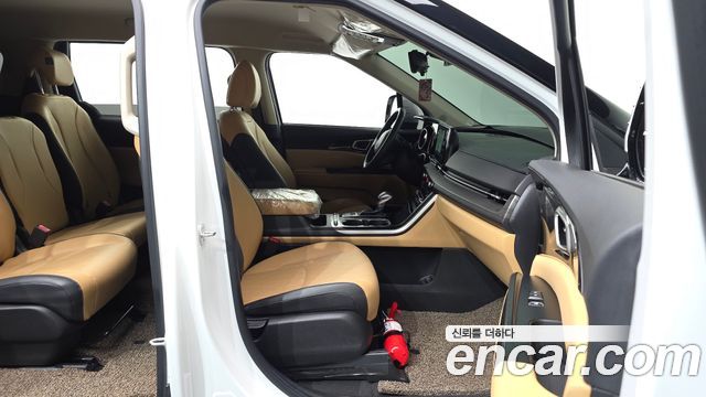 Kia Carnival (IV) Gasoline 11-Seater Prestige 2023 — фото 11