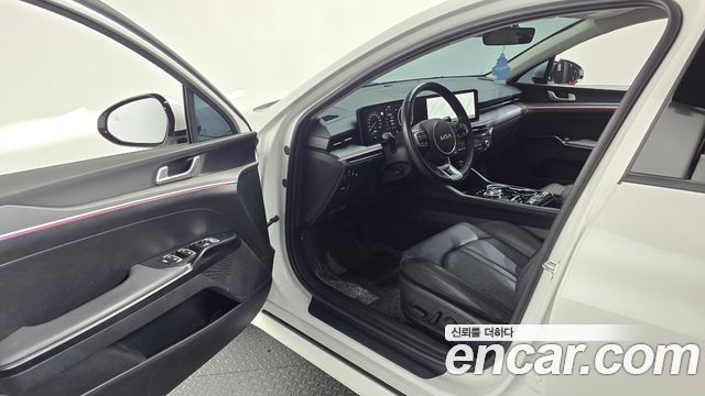Kia K5 (III) 2.0 Prestige 2024 — фото 10