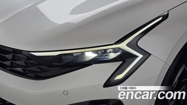Kia K5 (III) 2.0 Prestige 2024 — фото 22