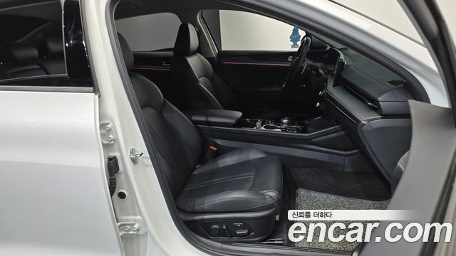 Kia K5 (III) 2.0 Prestige 2024 — фото 26