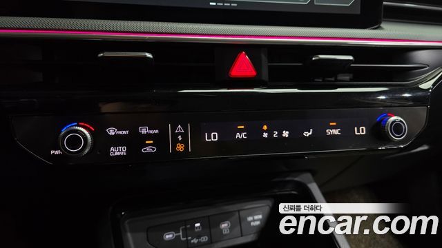 Kia K5 (III) 2.0 Prestige 2024 — фото 33