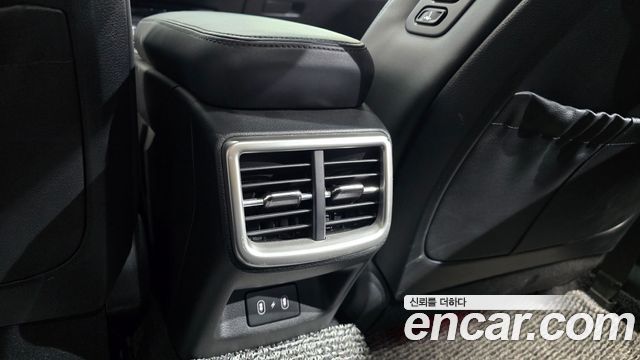 Kia K5 (III) 2.0 Prestige 2024 — фото 34