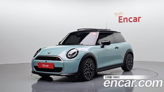 MINI Cooper S (IV) Favoured 2025 — фото 1