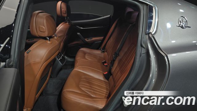 Maserati Ghibli 3.0S Q4 3rd 2015 — фото 11