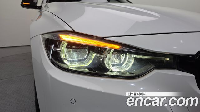 BMW 3 Series (F30) 330i M Sport Shadow 2018 — фото 28