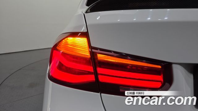 BMW 3 Series (F30) 330i M Sport Shadow 2018 — фото 29