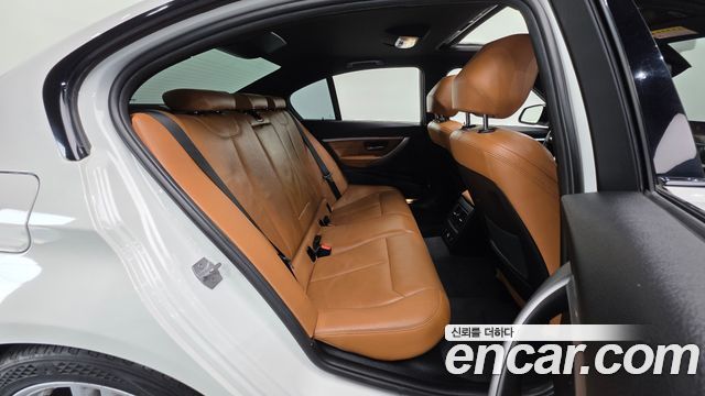 BMW 3 Series (F30) 330i M Sport Shadow 2018 — фото 36