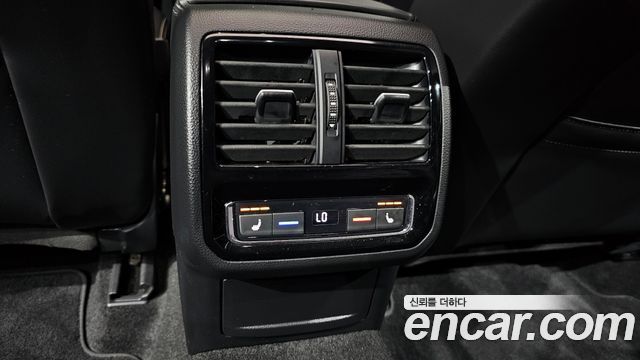 Volkswagen Passat GT (B8) 2.0 TDI Prestige 2021 — фото 19