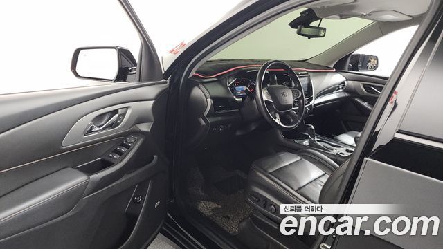 Chevrolet Traverse 3.6 AWD RS 2020 — фото 10