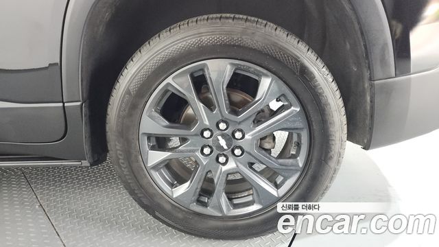 Chevrolet Traverse 3.6 AWD RS 2020 — фото 21