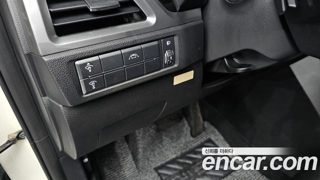 KG Mobility (SsangYong) Beautiful Korando Gasoline 1.5 2WD C5 Plus 2021 — фото 20