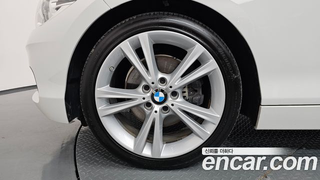 BMW 1 Series (F20) 118d Sport Special Edition 5Door 2019 — фото 5