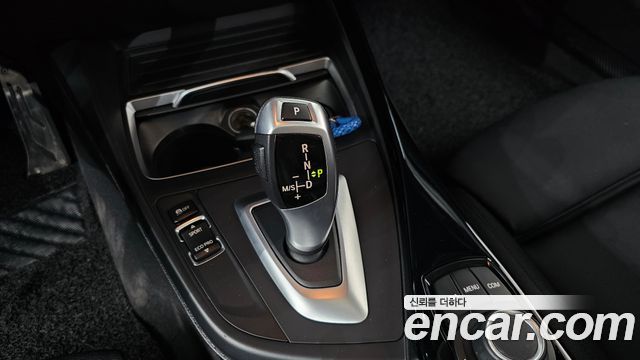 BMW 1 Series (F20) 118d Sport Special Edition 5Door 2019 — фото 9