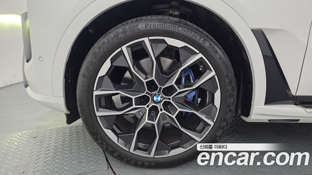 BMW X7 (G07) xDrive 40i M Sport 6STR 2025 — фото 5
