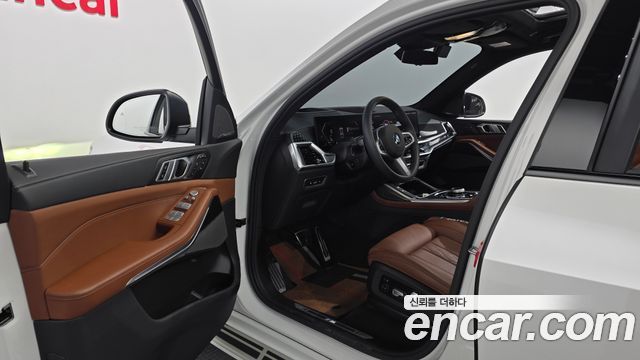 BMW X7 (G07) xDrive 40i M Sport 6STR 2025 — фото 10