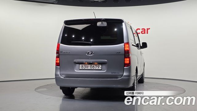Hyundai Grand Starex Van 5-Seater Modern 2021 — фото 4