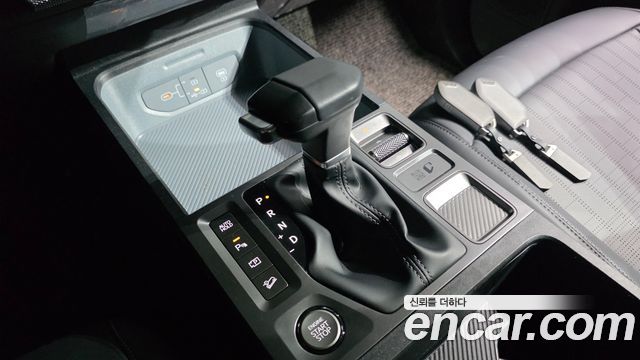 Kia Tasman 2.5T Gasoline 4WD Dynamic 2026 — фото 9