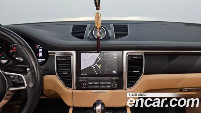 Porsche Macan 2.0 95B 2018 — фото 12