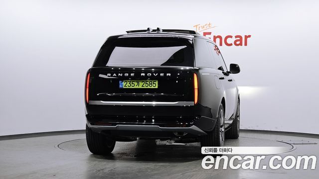 Land Rover Range Rover (V) P550E AB 2025 — фото 4