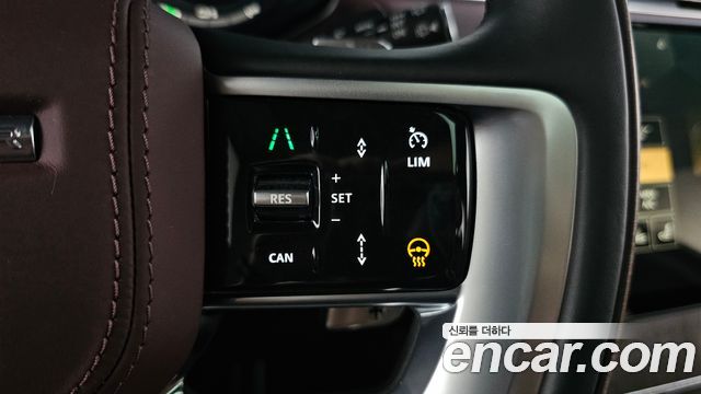 Land Rover Range Rover (V) P550E AB 2025 — фото 23