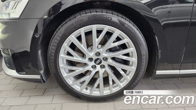 Audi A8 (D5) 55 TFSI Quattro LWB 2020 — фото 5