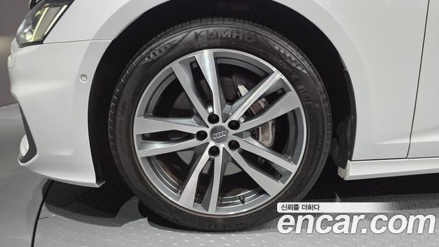 Audi A6 (C8) 45 TDI Quattro Premium 2020 — фото 5