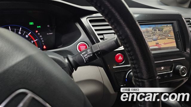 Honda Civic HYBRID 9th 2013 — фото 18