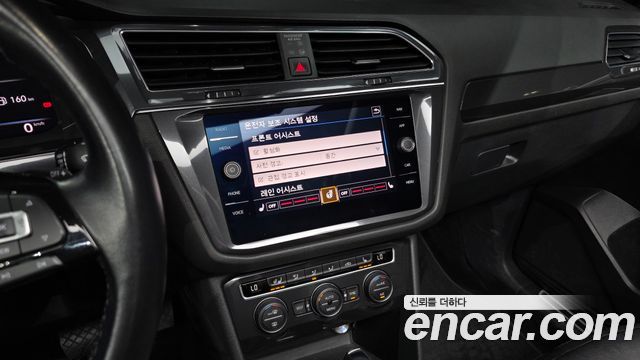Volkswagen Tiguan Allspace 2.0 TDI Prestige 2020 — фото 14