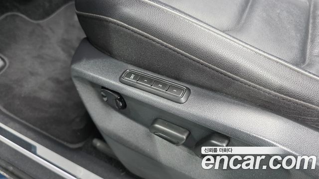 Volkswagen Tiguan Allspace 2.0 TDI Prestige 2020 — фото 18