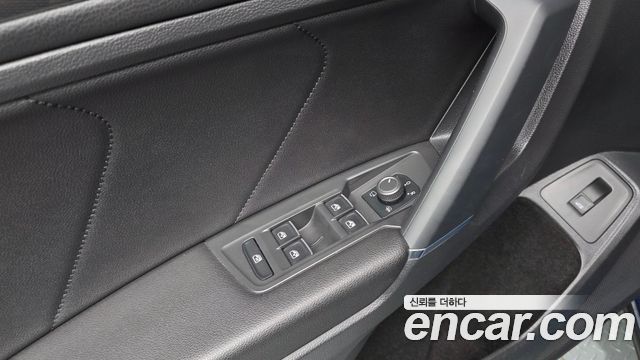 Volkswagen Tiguan Allspace 2.0 TDI Prestige 2020 — фото 28