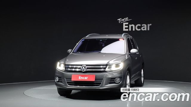 Volkswagen Tiguan 2.0 TDI Comfort 5N 2015 — фото 3