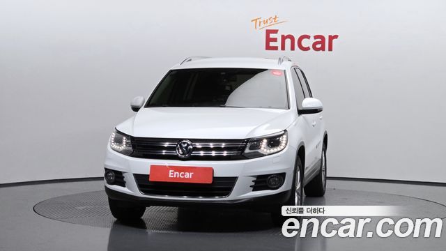 Volkswagen Tiguan 2.0 TDI Comfort 5N 2015 — фото 3