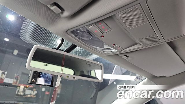 Volkswagen Tiguan 2.0 TDI Comfort 5N 2015 — фото 19