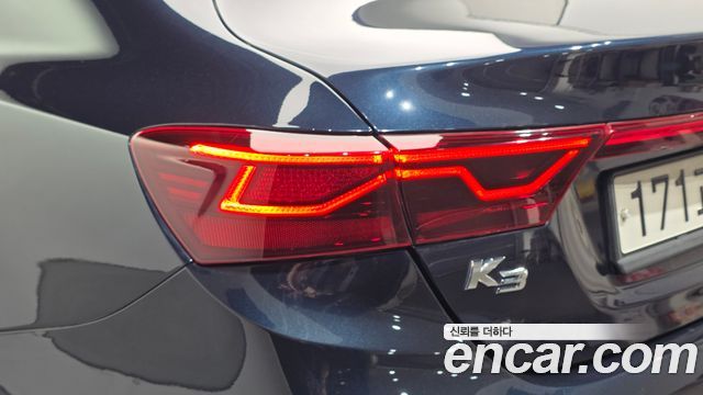 Kia K3 Prestige 2021 — фото 23