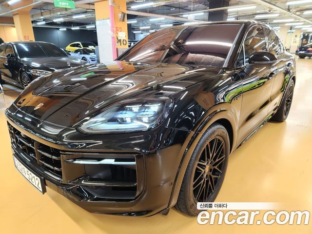 Porsche Cayenne (PO536) 3.0 S E-Hybrid Coupe 2025 — фото 2