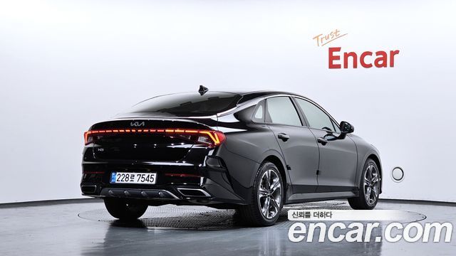 Kia K5 (III) 2.0 Noblesse 2023 — фото 2