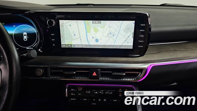 Kia K5 (III) 2.0 Noblesse 2023 — фото 13