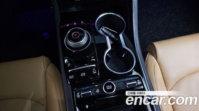Kia K5 (III) 2.0 Noblesse 2023 — фото 19