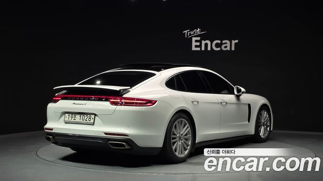Porsche Panamera (971) 3.0 AWD 2018 — фото 2