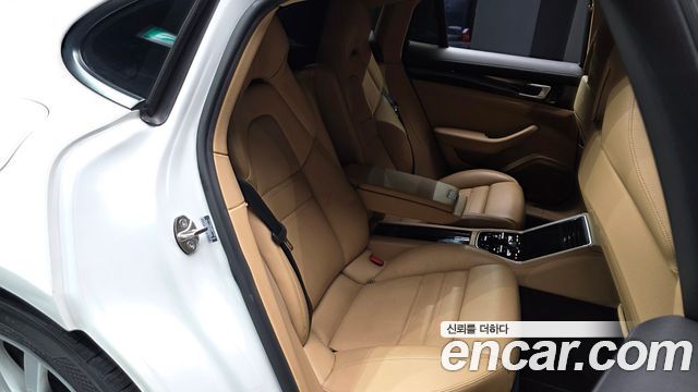 Porsche Panamera (971) 3.0 AWD 2018 — фото 11