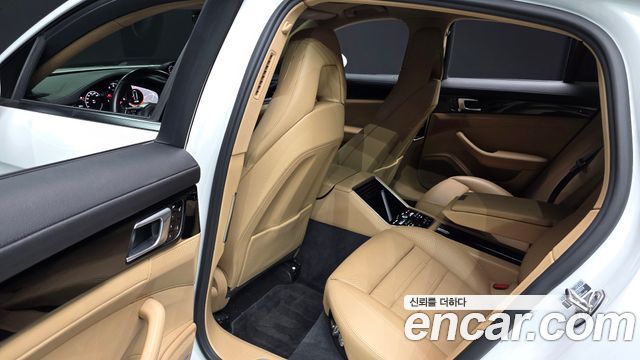 Porsche Panamera (971) 3.0 AWD 2018 — фото 12